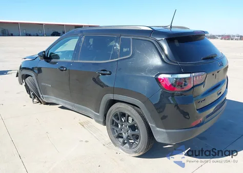 2025 Jeep Compass Latitude 4X4 from USA, damaged, VIN 3C4NJDBN3ST571670